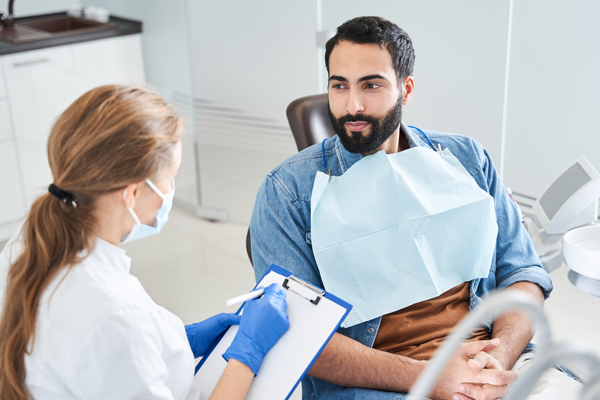 Go To An Emergency Dentist For A Gum Laceration